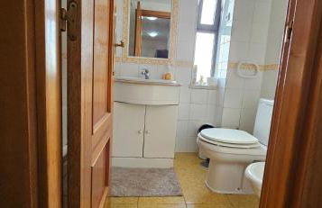 Modern 3 Bed Flat - Beaches, Expo & City Fun - Your Gateway to Lisbon - Foto 43