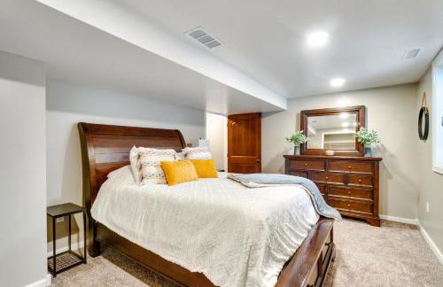 Scenic Yankton Retreat with Fire Pit 1 Mi to Lake! - Foto 24