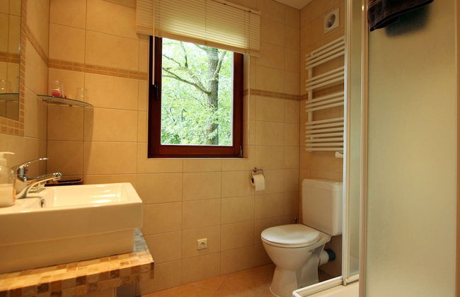 Cottage With a Terrace and a View of the Valley - Foto 17