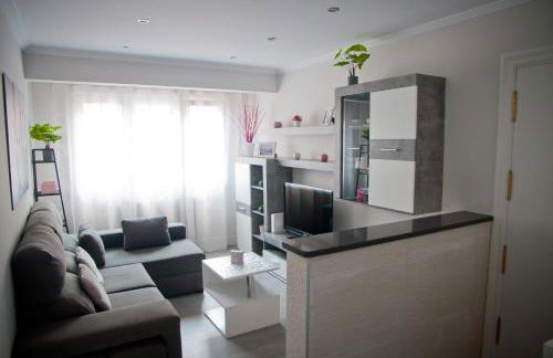 Zubia Home PORTUGALETE - Metro BILBAO - Parking gratis - EBI01527 - Foto 1