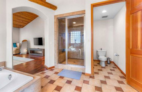 Fully Remodeled Tahoe Retreat with Game Room and Hot Tub - Foto 49