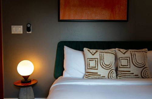 Luxurious Lake Park House: Sleeps 25, Pool, Hot-tub, Firepit and Game Room! - Foto 12