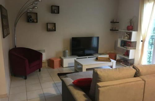 centre Pierrefonds superbe appartement + parking - Foto 7