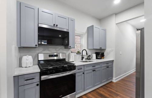 CityLine Group Stay | Near NYC | Private Parking - Foto 10