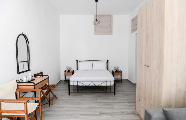 Experience Dreamy Santorini Gorgeous Std - Photo 3