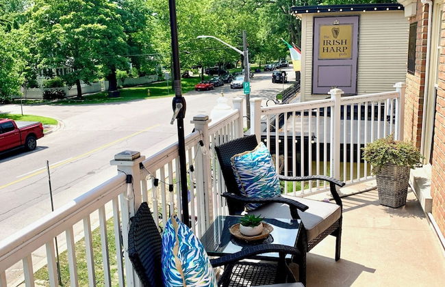 Suites On King - Photo 24