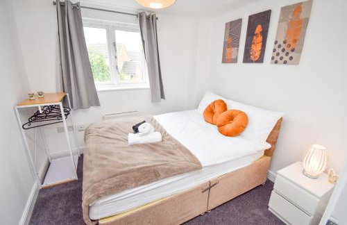 Milton Keynes 5BR Contractor house, families/ groups welcome. - Photo 9