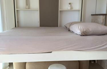 Studio de LUXE Portes de Monaco - Vue MER - Piscine - Wifi - Foto 46