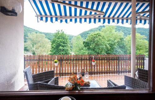 Serene Stay by the Moselle - Foto 66