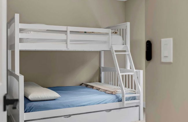 Lakeside Serenity by Avantstay Lakefront, Newly Built, Deck w/ Views! - Foto 37