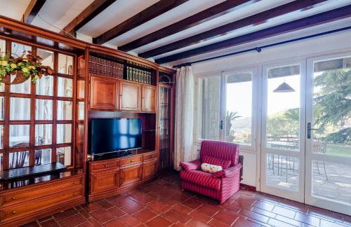 Villa Tamagna - Swimming Pool, Barbeque, Garden - Photo 4