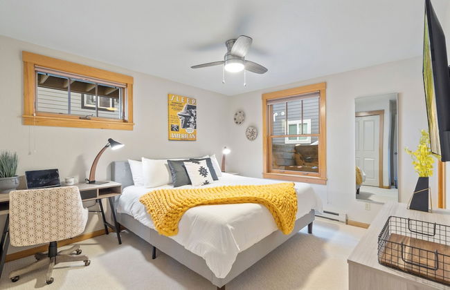 Sleek Condo - Near Park, Poudre River and Old Town - Foto 5