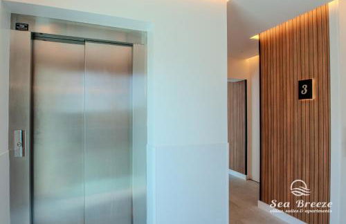 Sea Breeze Suites - Photo 11
