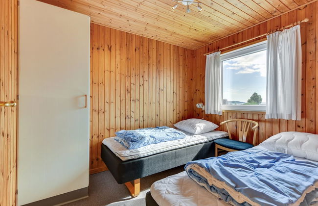 "Ellyn" - 500m from the sea - Photo 18