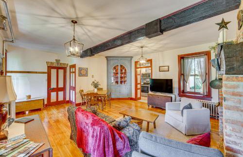 Walk to Creek Mount Joy Home with Peacocks On-Site! - Foto 4