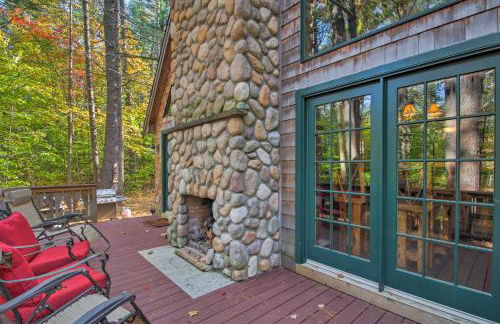 Secluded Conway Home with Theater Room and Hot Tub! - Foto 1