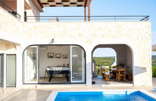 Villa Roza s privatnim grijanim bazenom i jacuzzijem - Foto 46