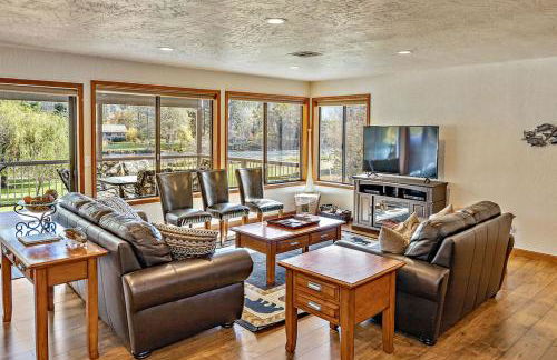 Riverfront Getaway - Foto 12