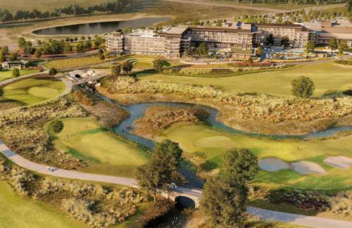 Luxury Frisco Escape, Mins to Legacy and Toyota HQ - Foto 59