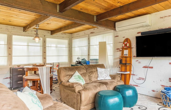 Totally Beachin' Getaway by Avantstay Waterfront - Foto 22