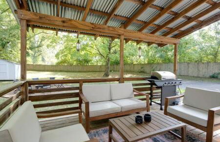 1-Story Home, Fenced Yard, Grill, Firepit, Parking, Sleeps 10, Pet-Friendly, Smart TVs, 10 Mins to Nissan Stadium & Five Points, Cozy Bedrooms, Outdoor Fun, Perfect for Families & Groups - Foto 8