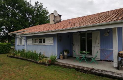 Maison familiale au calme avec piscine en bordure de forêt - Foto 7