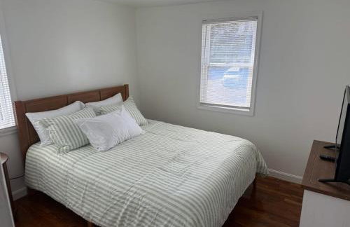 Hyannis Hideaway in Cape Cod - Photo 32