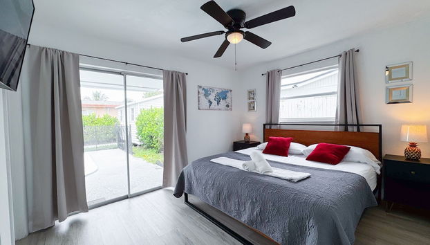 Tropical Villa King Bed Pool Top Location - Foto 3, Quarto