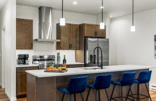 The Downtown Duplex - Pet Friendly - NEW BUILD - Foto 14