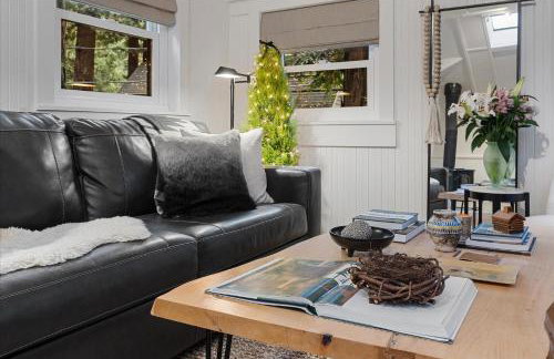 The Black Nest - Hot Tub Romantic Getaway - Foto 9