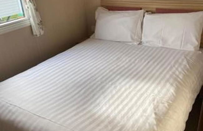 Budget 3-bed Caravan in Tunstall, Hull - Foto 4