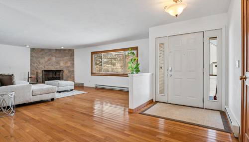 Spacious Secluded 2 Acres Remodeled Walk To Willit - Photo 4