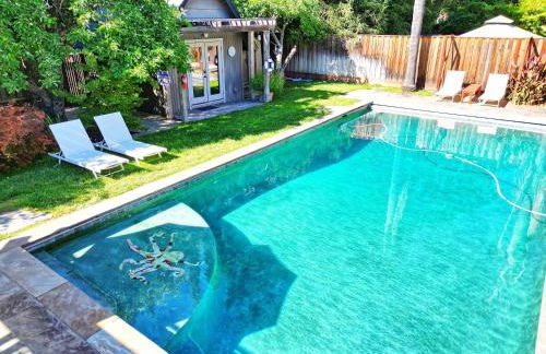 Luxury Wine Country Cigar Lounge King Suite BBQ - Foto 37