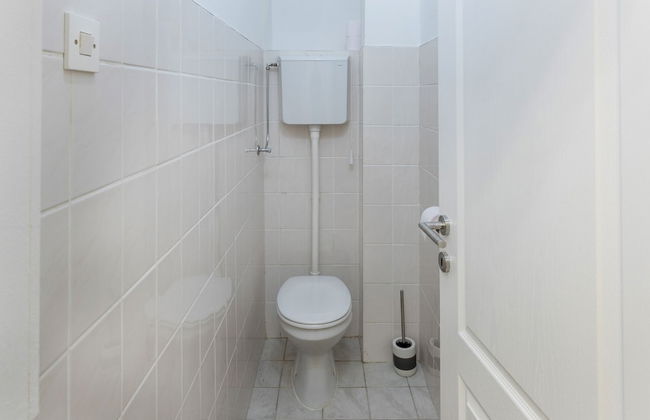 Bright 2BDR Apt near Main Bus Station-FREE PARKING - Foto 11