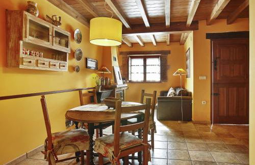 Mansion with Pool & Terrace - Foto 18