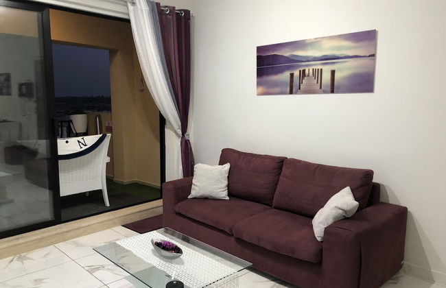 Sea View 2 Bed Apartment Close to Beach - Photo 19