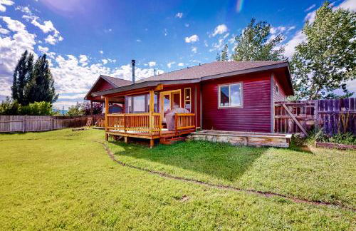 Hike, Golf and Explore Driggs Home with Patio and Grill - Foto 2