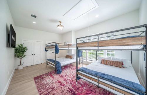 Austin Luxe Retreat Pool Spa Game Room Fire Pit - Foto 27