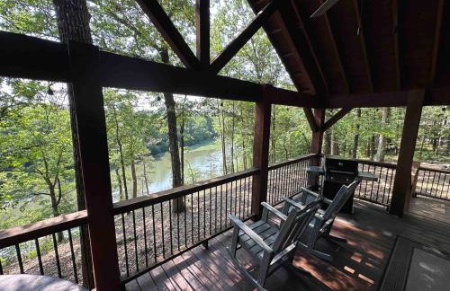 Just the Two of Us RIVER FRONT Luxury Cabin - Foto 7