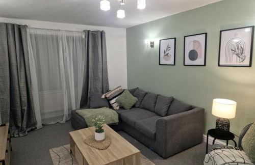 Superb & Beautiful Stourport Home with 7 Beds by PureStay - Foto 29