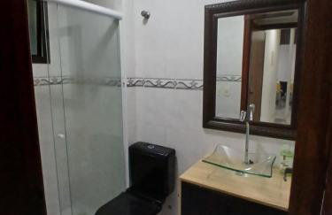 Lindo apartamento em frente à praia com piscina - Photo 11