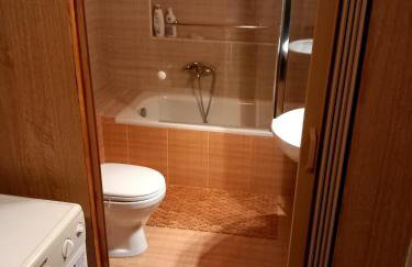 Alma-Maroon Klara & Rachel - Photo 23