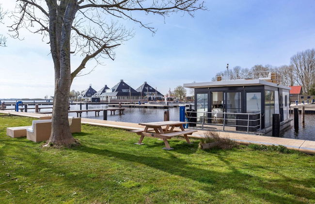 Houseboat Sneekermeer With Garden and Views - Foto 28