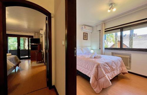 Casa Allegro 3dorm prox Lago Negro by AcheiGramado - Photo 35