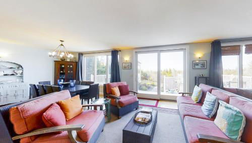 East Boothbay Gardens - Photo 3