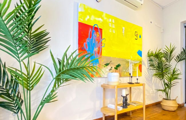 Sleek Flat Within Walking Distance to Pera Museum - Foto 12