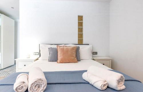 Tranquil large 6 bedroom family Villa sleeps 20 near sitges - Photo 78