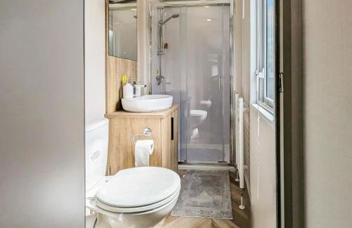 Stonewood Country Lodge - Photo 9