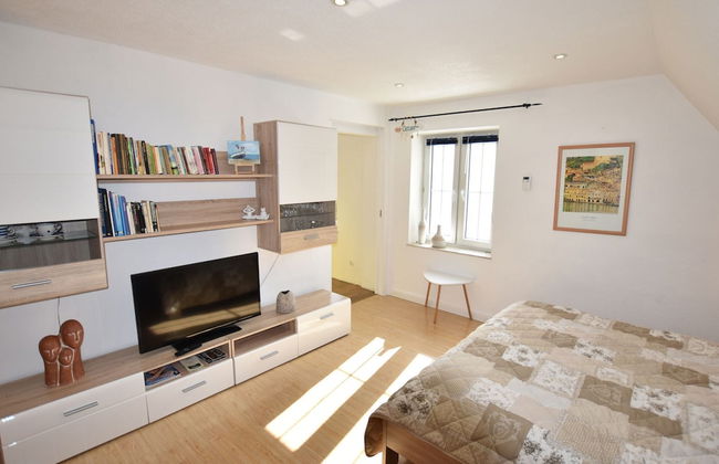 Chic Stay Near Baltic Beach - Photo 3