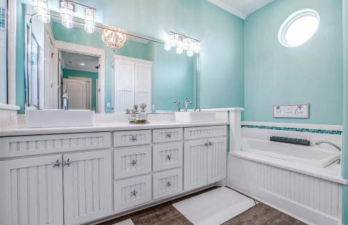 Escape Gulf Views Tiki Bar Sleeps 14 - Foto 16